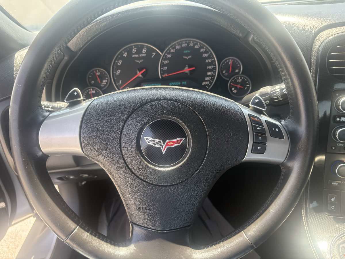 Used 2008 Chevrolet Corvette Coupe w/ Preferred Equipment Group RWD image 22