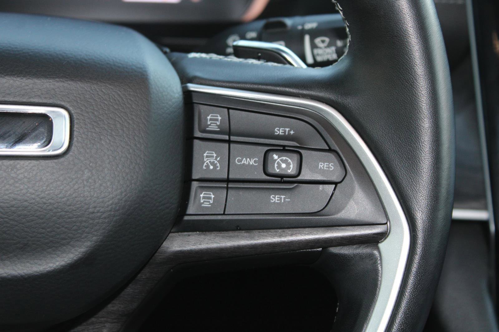 Used 2021 Jeep Grand Cherokee L Limited image 27