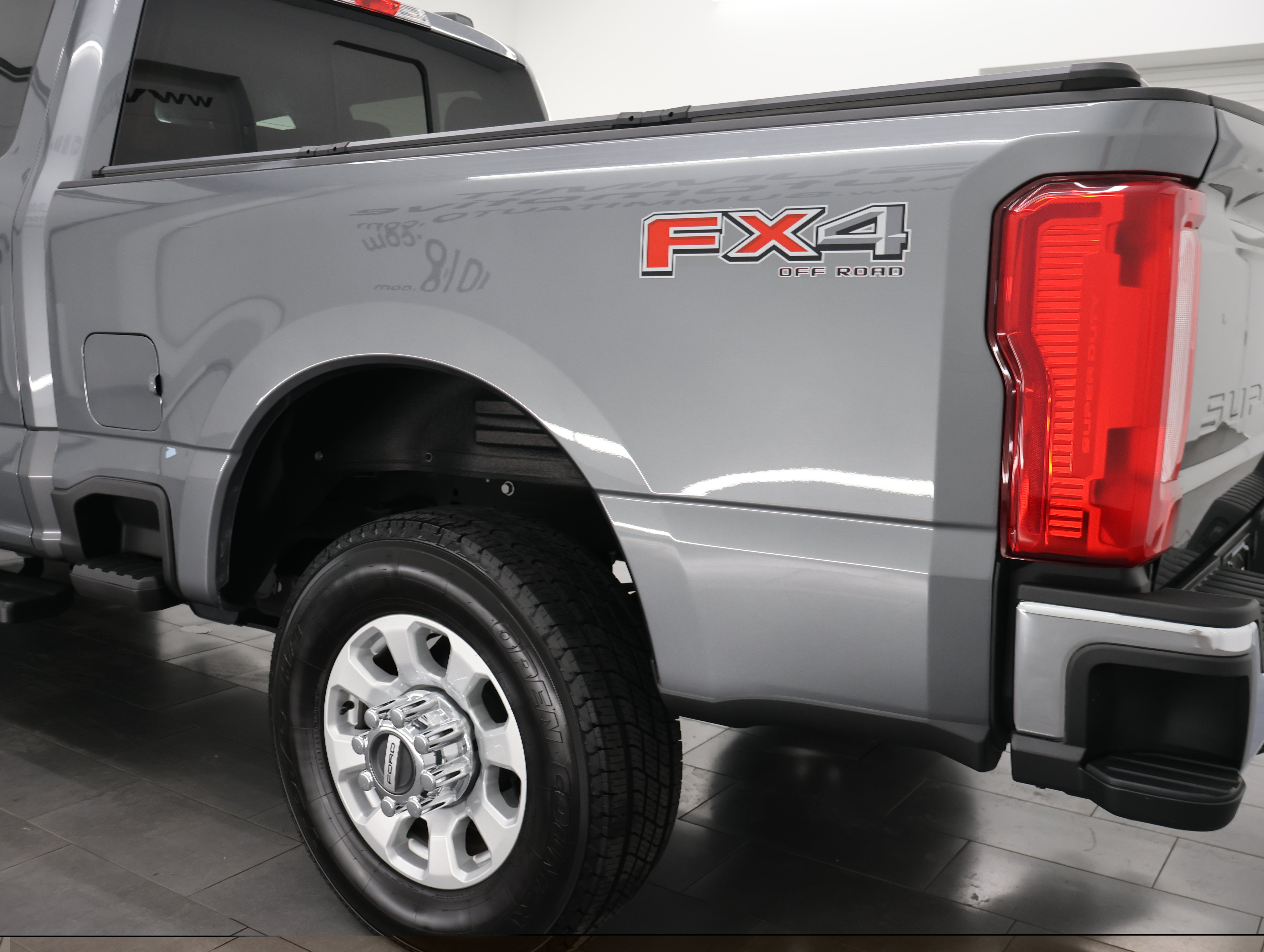 Used 2024 Ford F250 XLT AWD/4WD image 30