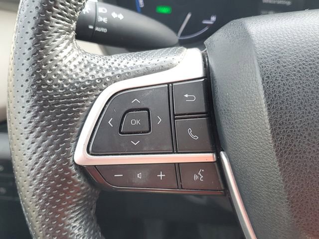 Used 2024 Toyota Sienna LE FWD image 23