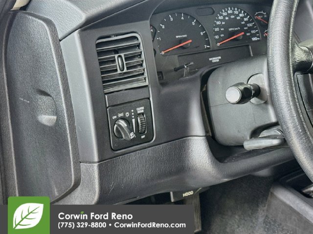 Used 2004 Dodge Dakota SLT w/ Chrome Appearance Group AWD/4WD image 13