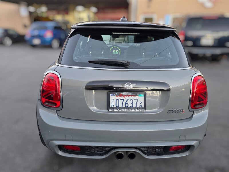 Used 2019 MINI Cooper S FWD image 4
