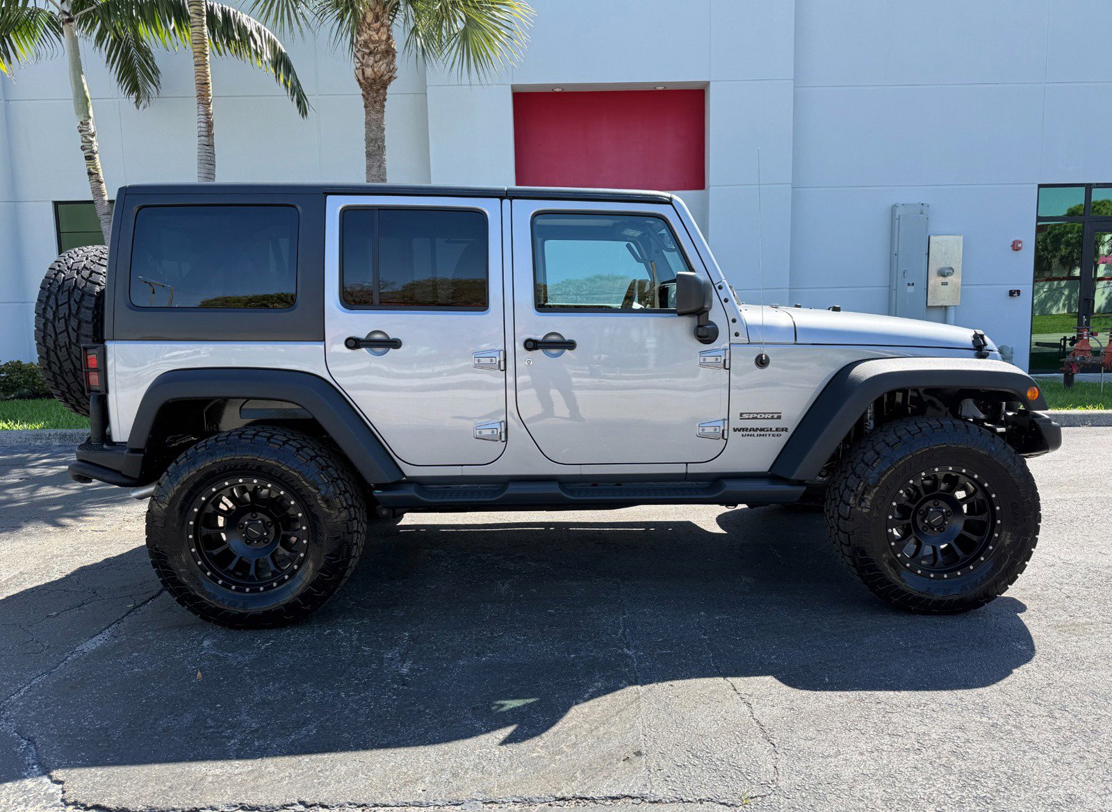 Used 2016 Jeep Wrangler Unlimited Sport w/ Quick Order Package 24S image 2