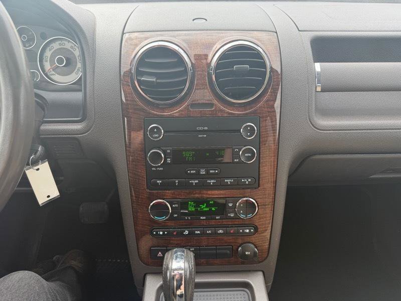 Used 2008 Ford Taurus X Eddie Bauer image 19