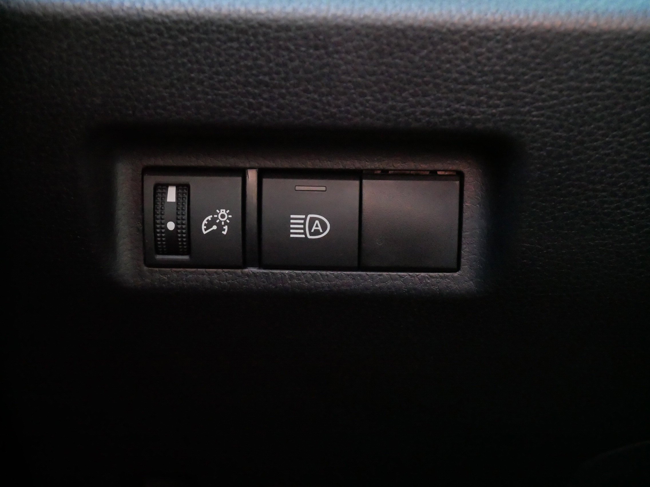 Certified 2024 Toyota RAV4 XLE image 27