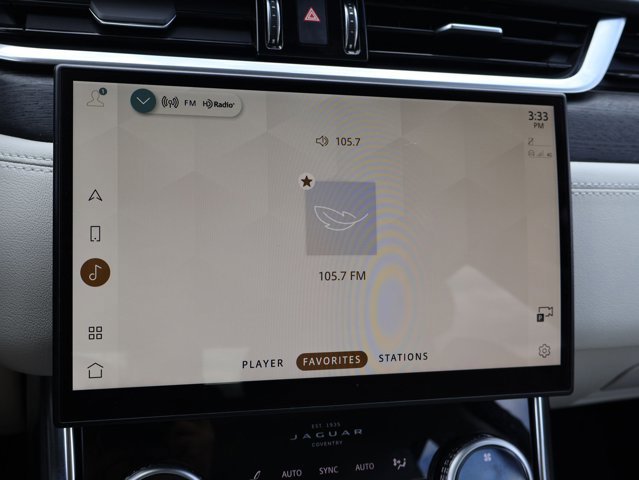 Used 2023 Jaguar XF R-Dynamic SE image 19