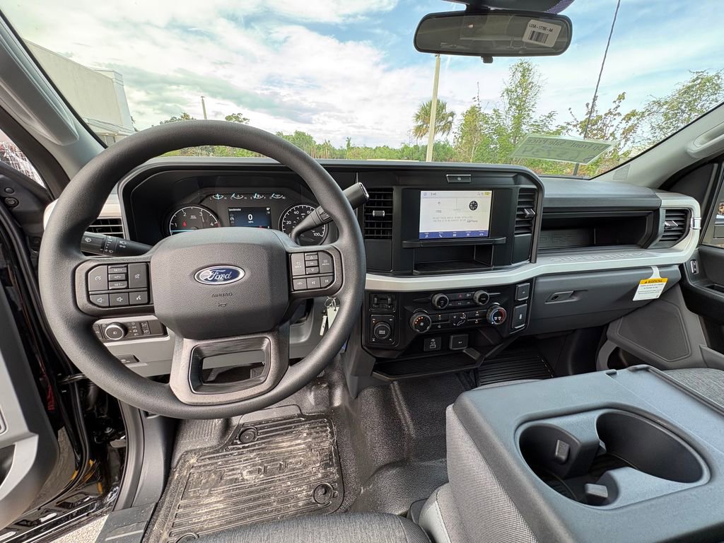 New 2026 Ford F350 XL w/ XL Chrome Package image 8