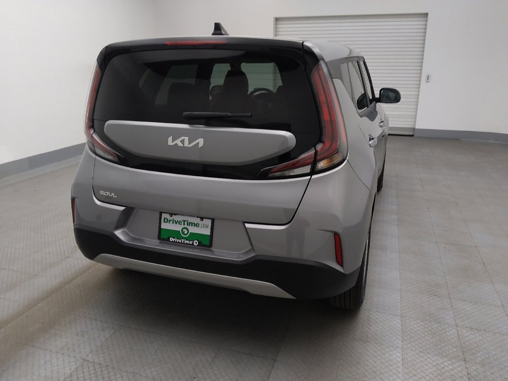 Used 2025 Kia Soul S image 7