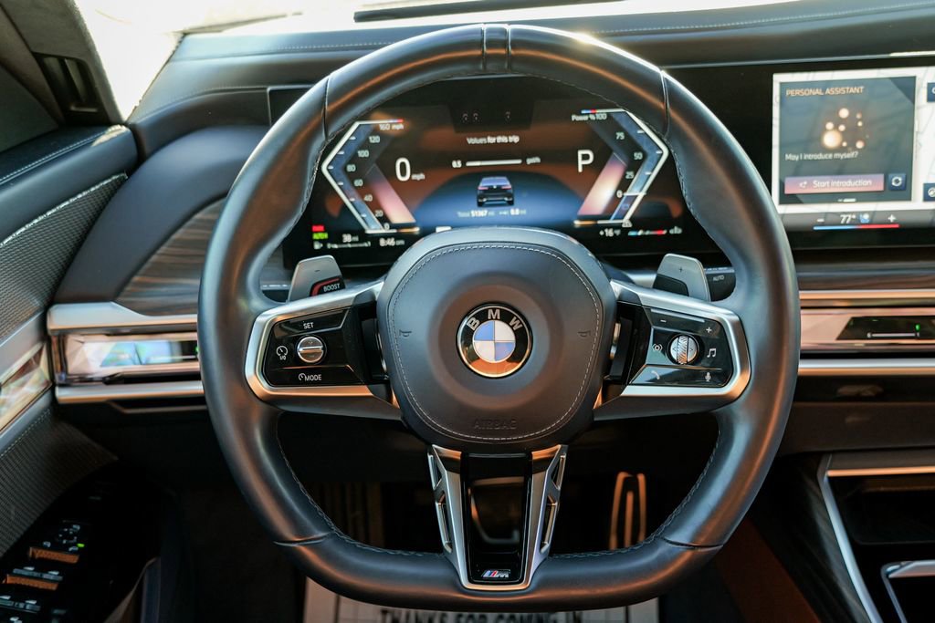 Used 2023 BMW 760i xDrive w/ Executive Package AWD/4WD image 42
