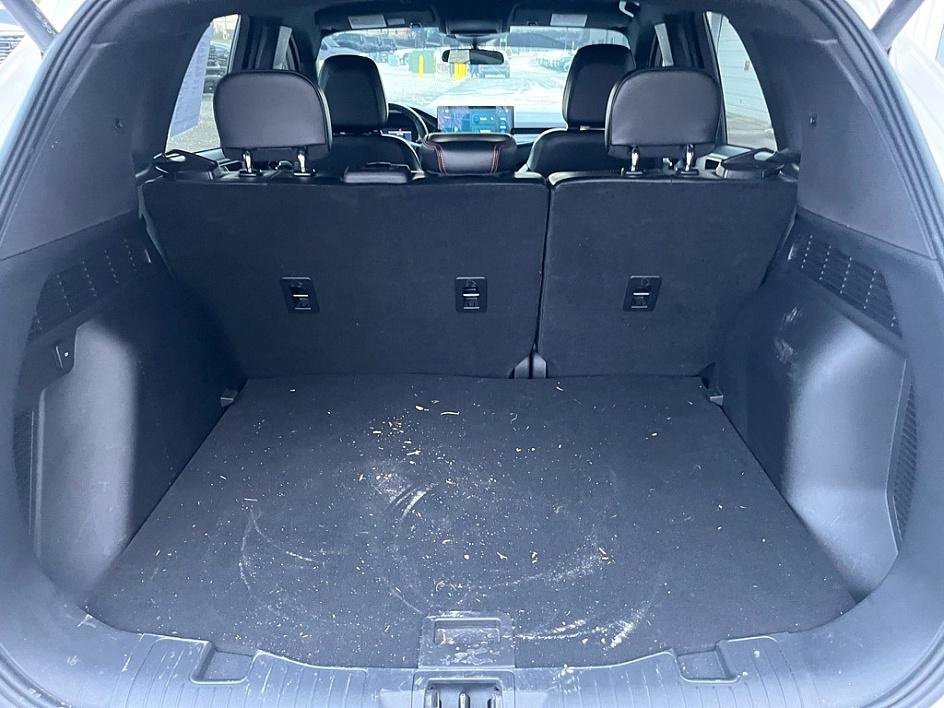 Used 2024 Ford Escape ST-Line w/ Tech Pack #1 image 9