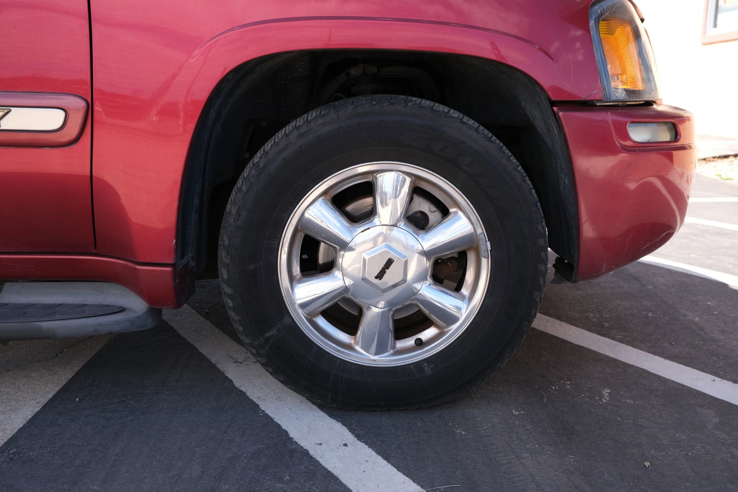 Used 2003 GMC Envoy SLT image 19