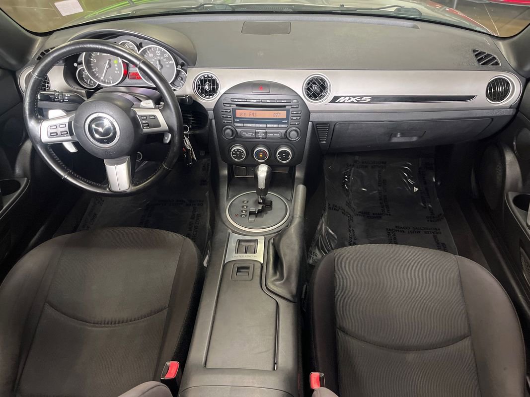 Used 2011 MAZDA MX-5 Miata Sport image 24