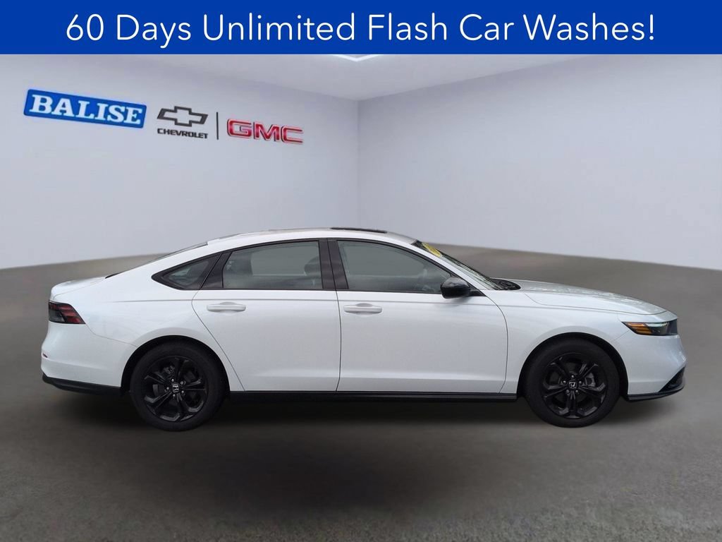 Used 2025 Honda Accord SE video 3
