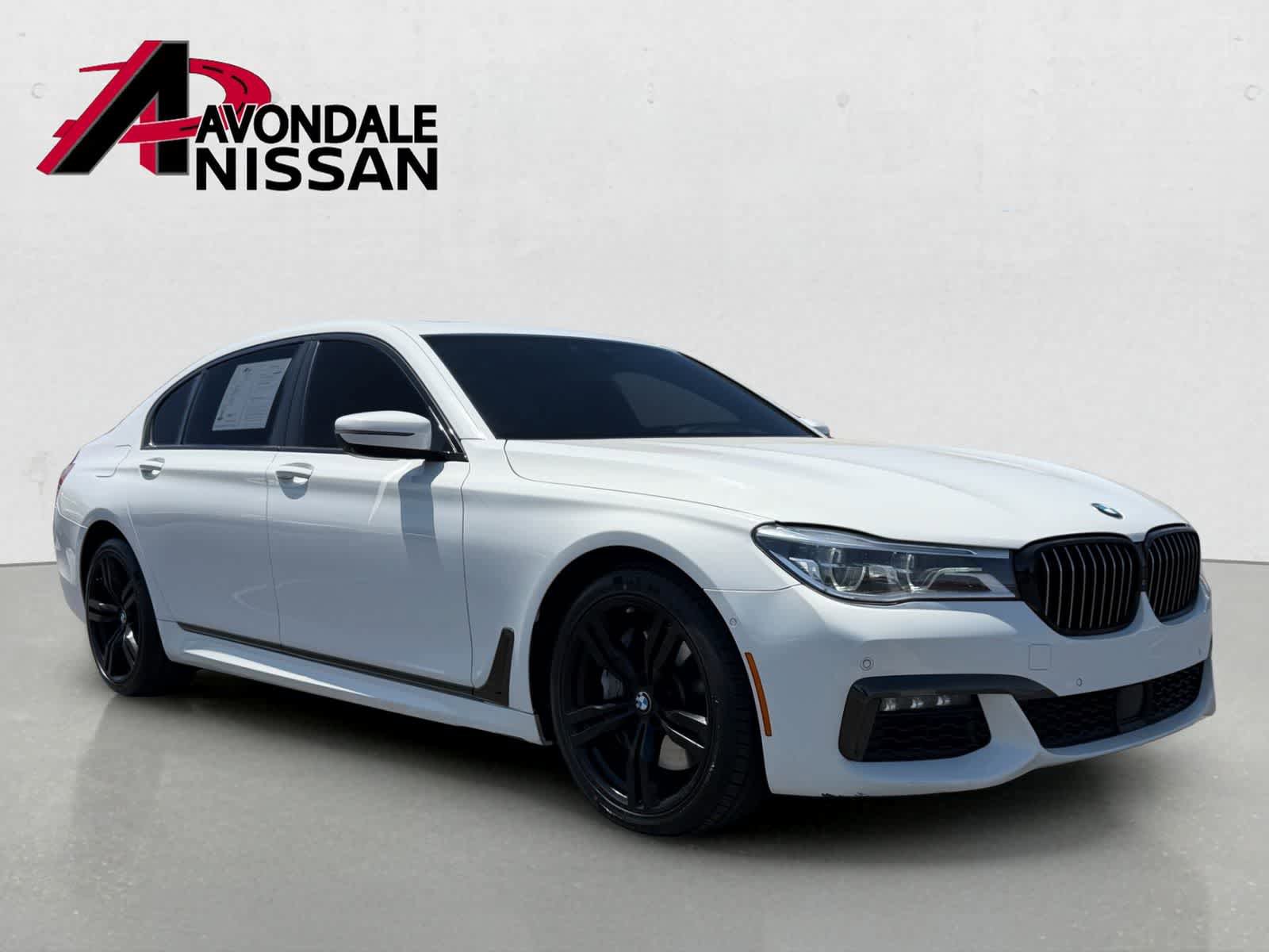 Used 2019 BMW 750i w/ Executive Package RWD image 8