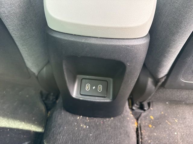 Used 2024 Hyundai Elantra Limited image 32