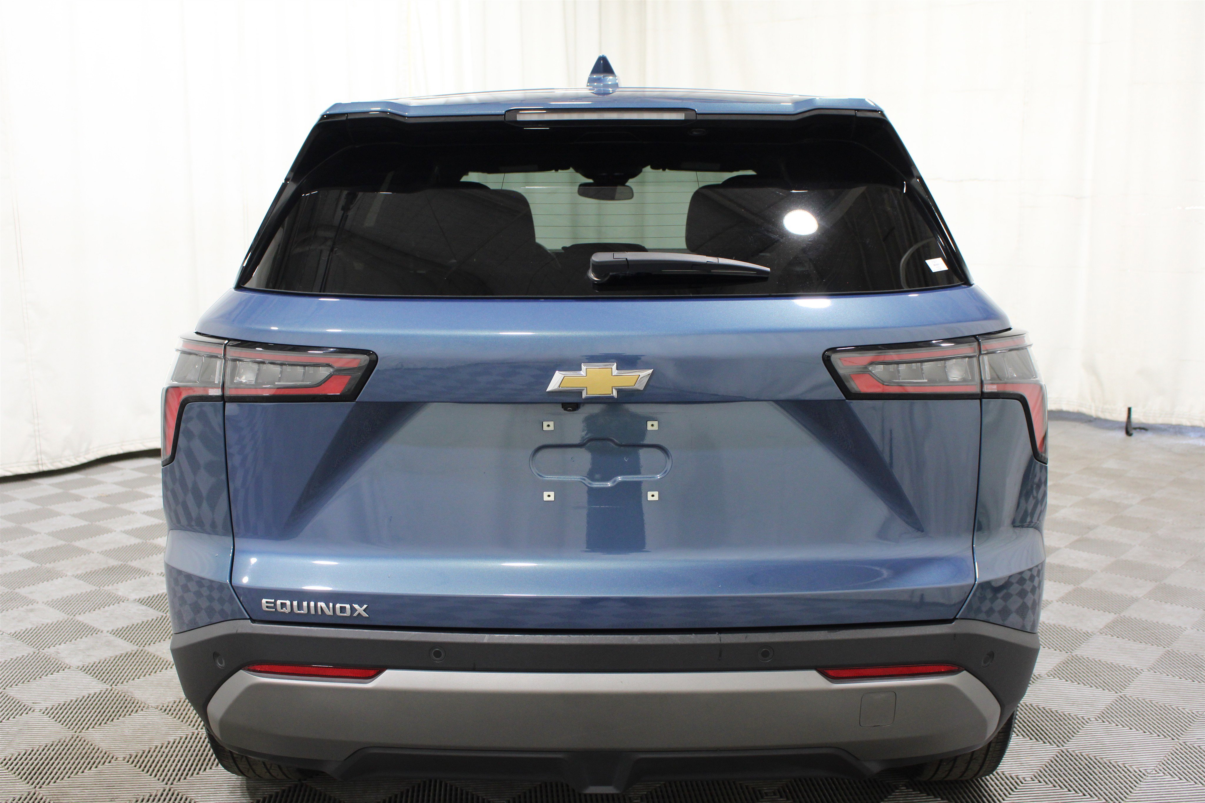 Used 2025 Chevrolet Equinox LT FWD image 27