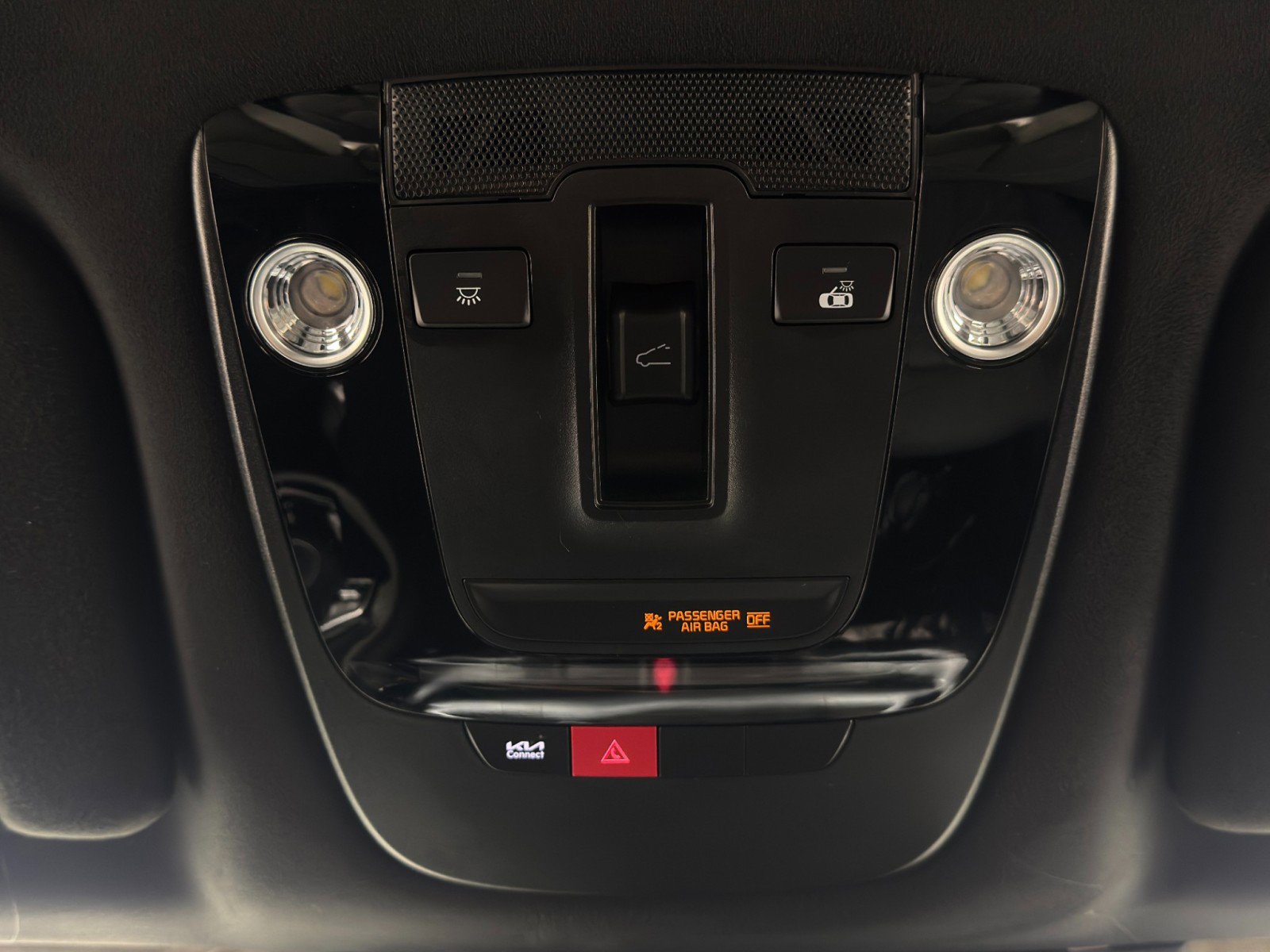 Used 2025 Kia Sorento SX Prestige w/ Sage Leather Package image 35