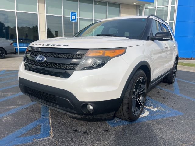 Used 2015 Ford Explorer Sport w/ Equipment Group 401A image 2