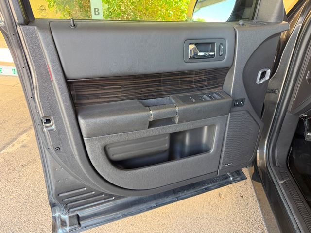 Used 2018 Ford Flex SEL w/ Equipment Group 202A FWD image 36