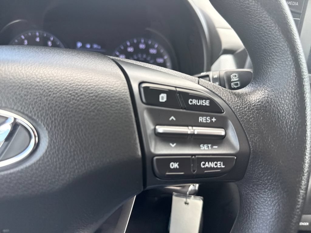Used 2018 Hyundai Kona SE FWD image 21