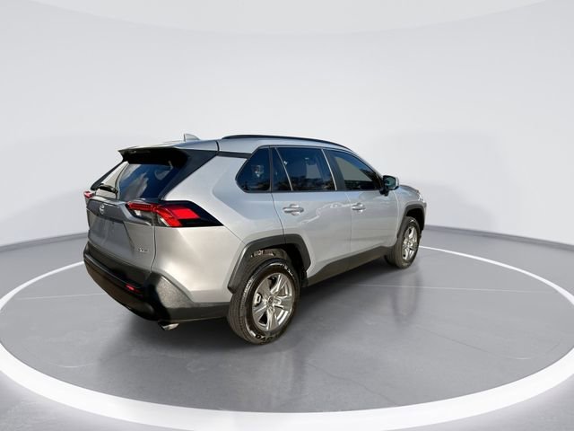 Used 2024 Toyota RAV4 XLE image 8