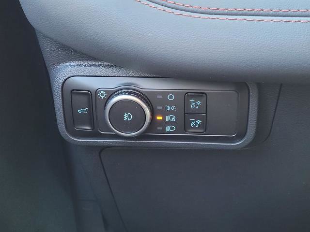 New 2026 Ford Explorer Active w/ Active Comfort Package image 15