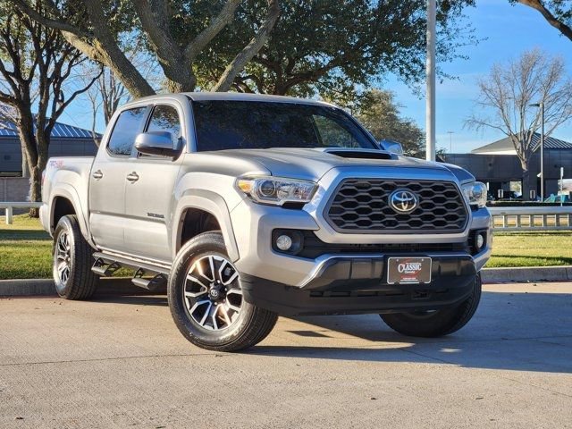 Used 2020 Toyota Tacoma TRD Sport w/ Technology Package video 2