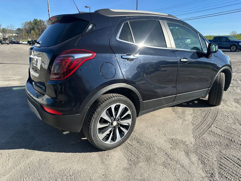 Used 2021 Buick Encore Preferred AWD/4WD image 5