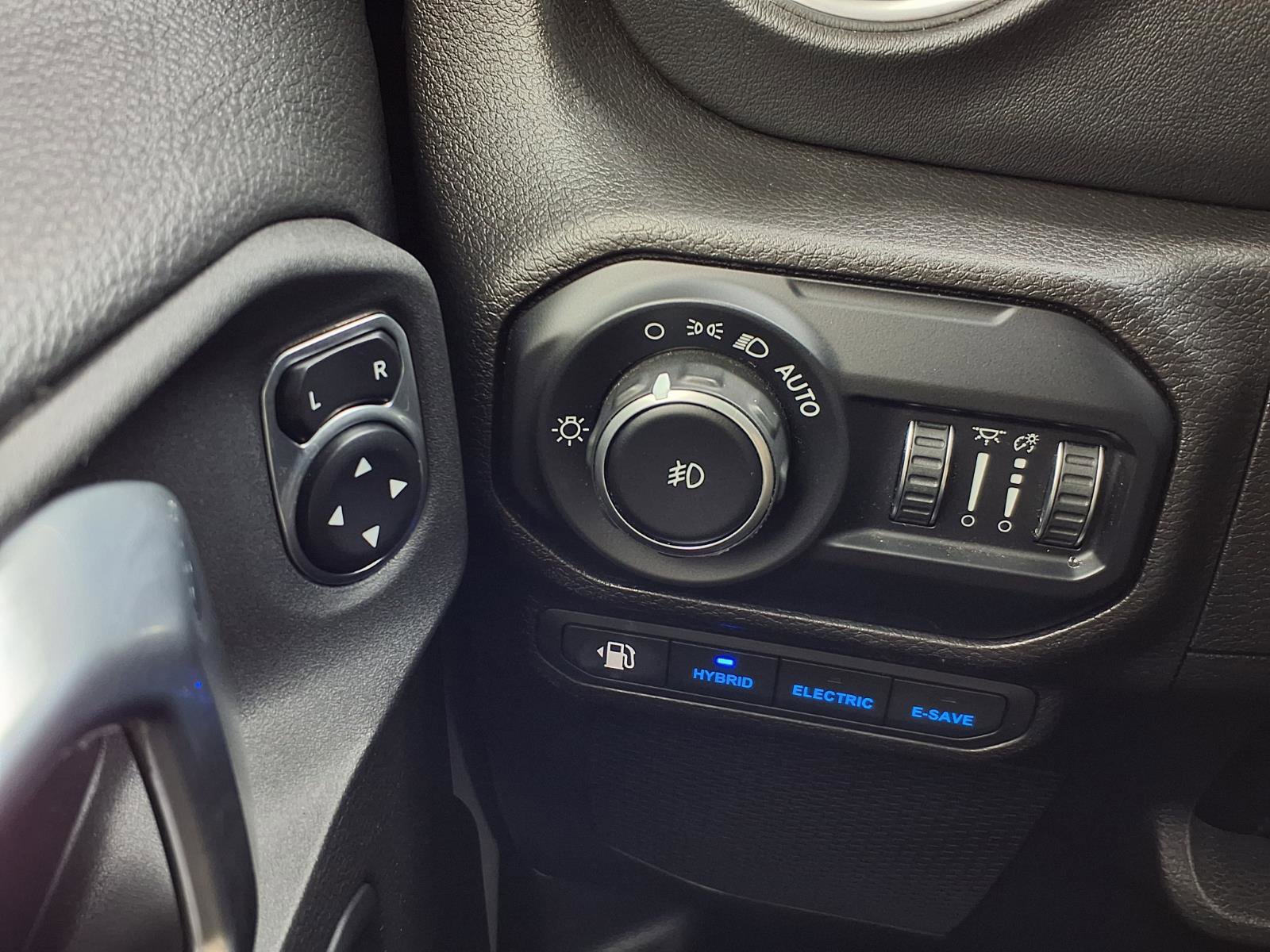 Used 2022 Jeep Wrangler Unlimited Rubicon 4xe w/ Cold Weather Group image 23