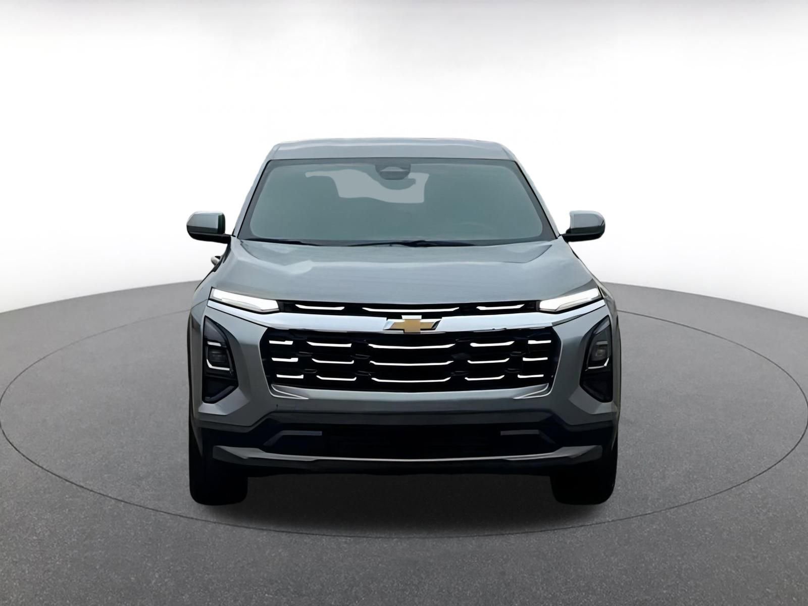 Used 2025 Chevrolet Equinox LT image 3