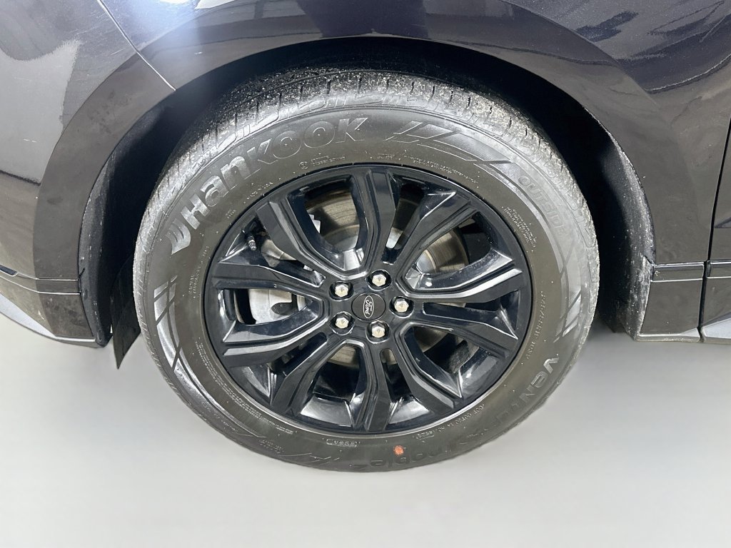 Used 2024 Ford Edge SE w/ Black Appearance Package AWD/4WD image 8