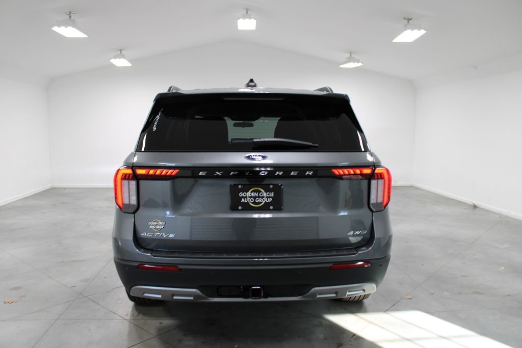 New 2026 Ford Explorer Active w/ Active Comfort Package image 7