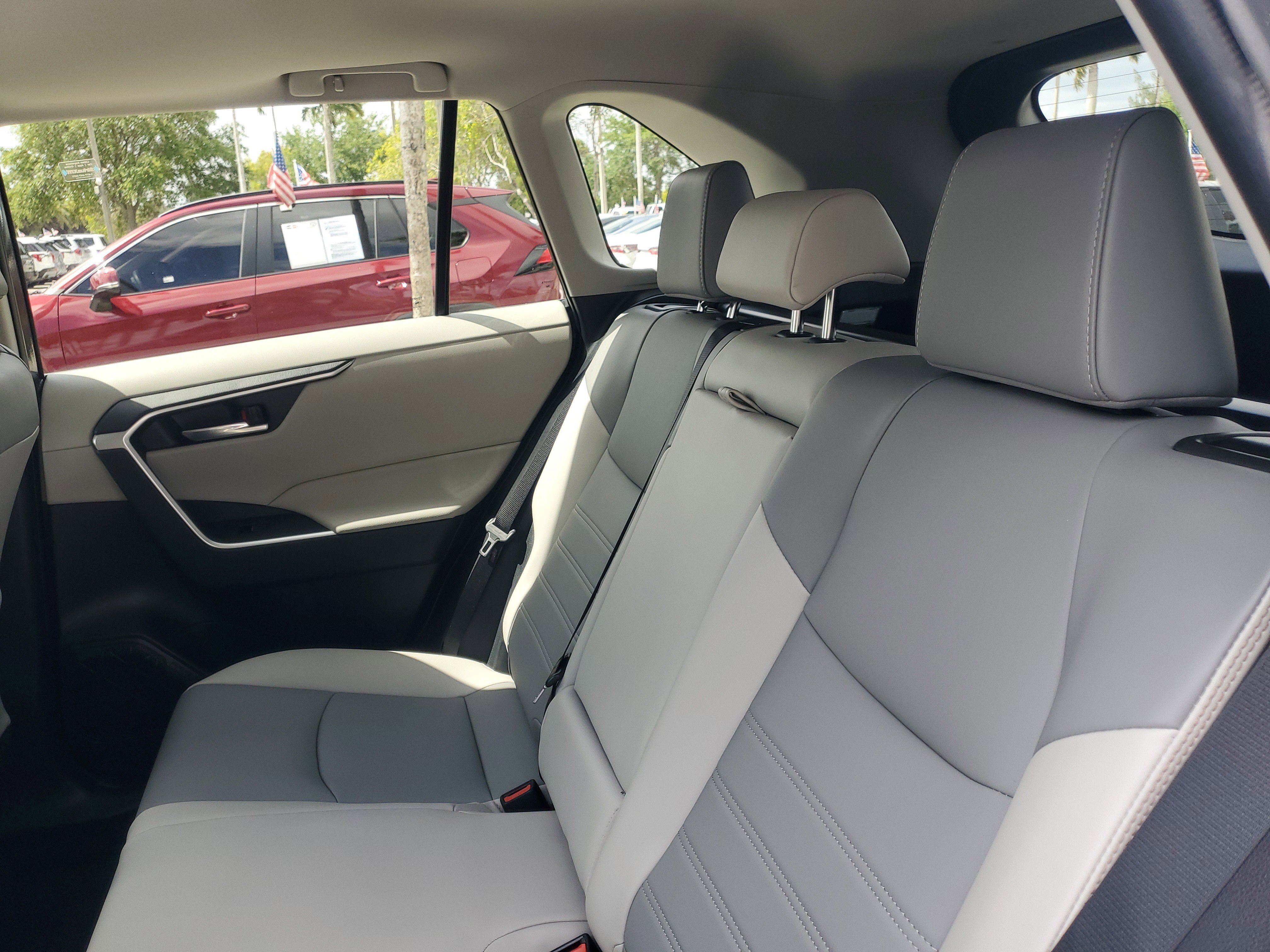 Used 2023 Toyota RAV4 XLE Premium FWD image 13