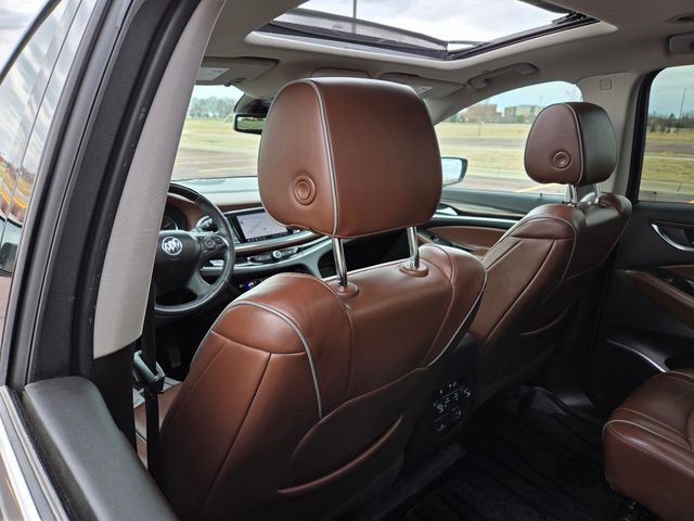 Used 2021 Buick Enclave Avenir w/ Avenir Technology Package AWD/4WD image 59