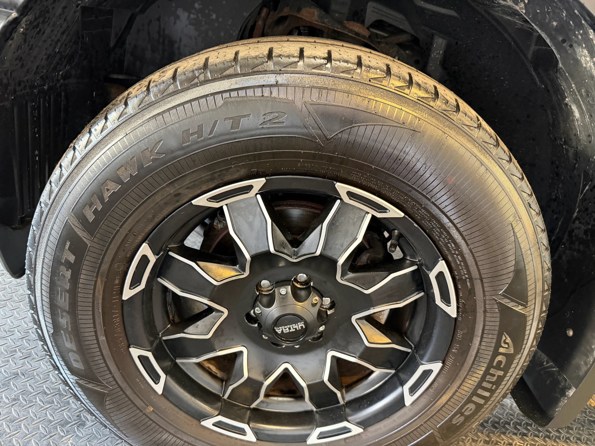 Used 2008 Nissan Frontier LE AWD/4WD image 38