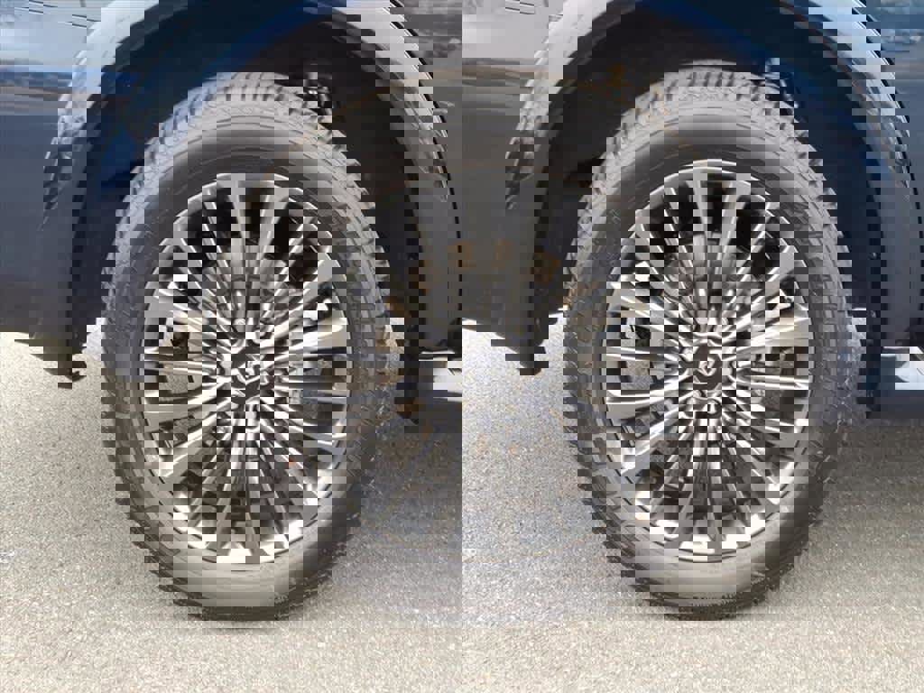 Certified 2024 INFINITI QX80 Sensory w/ Cargo Package image 11