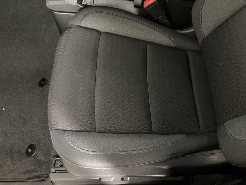 Used 2023 Chevrolet Silverado 1500 Custom image 22