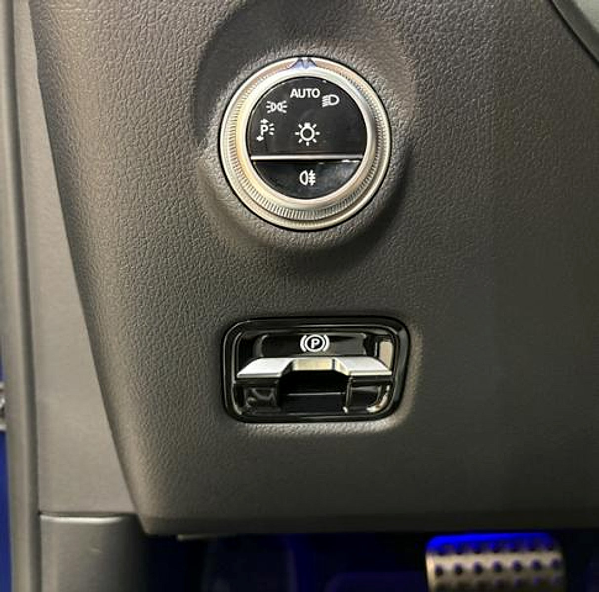 New 2026 Mercedes-Benz C 300 Sedan image 20