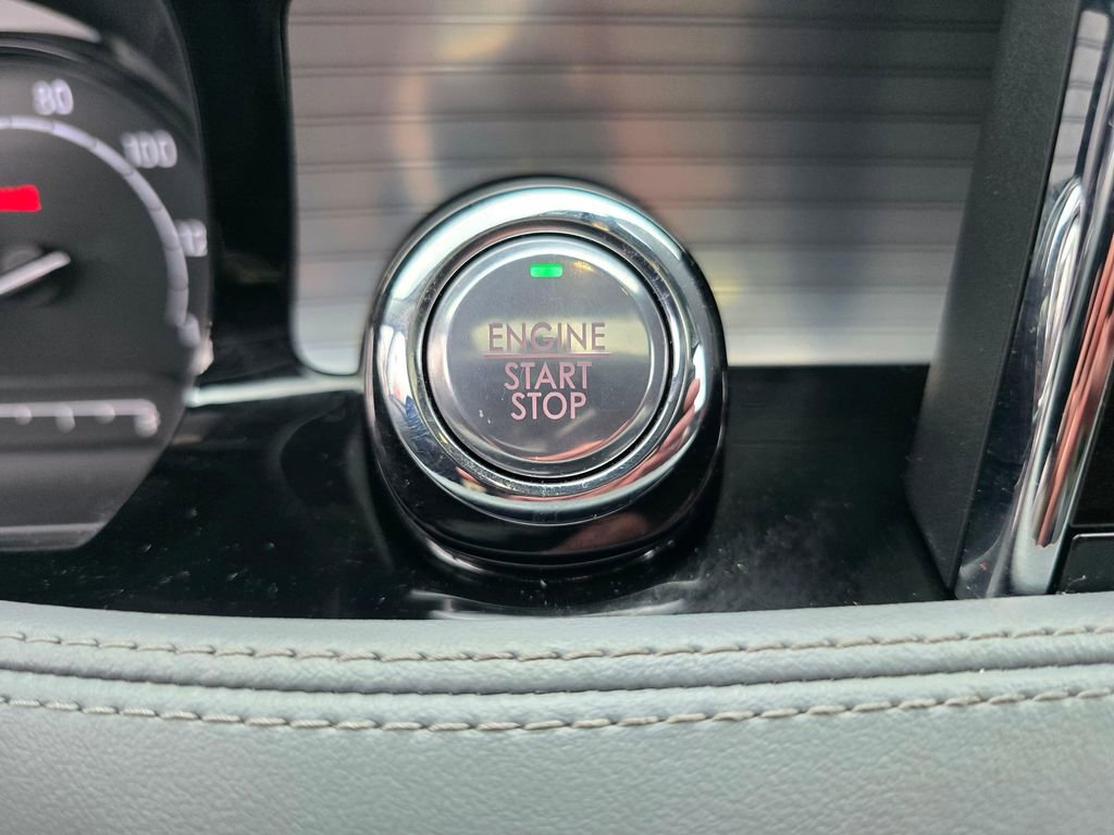 Used 2020 Lincoln Corsair FWD w/ Premium Package image 36