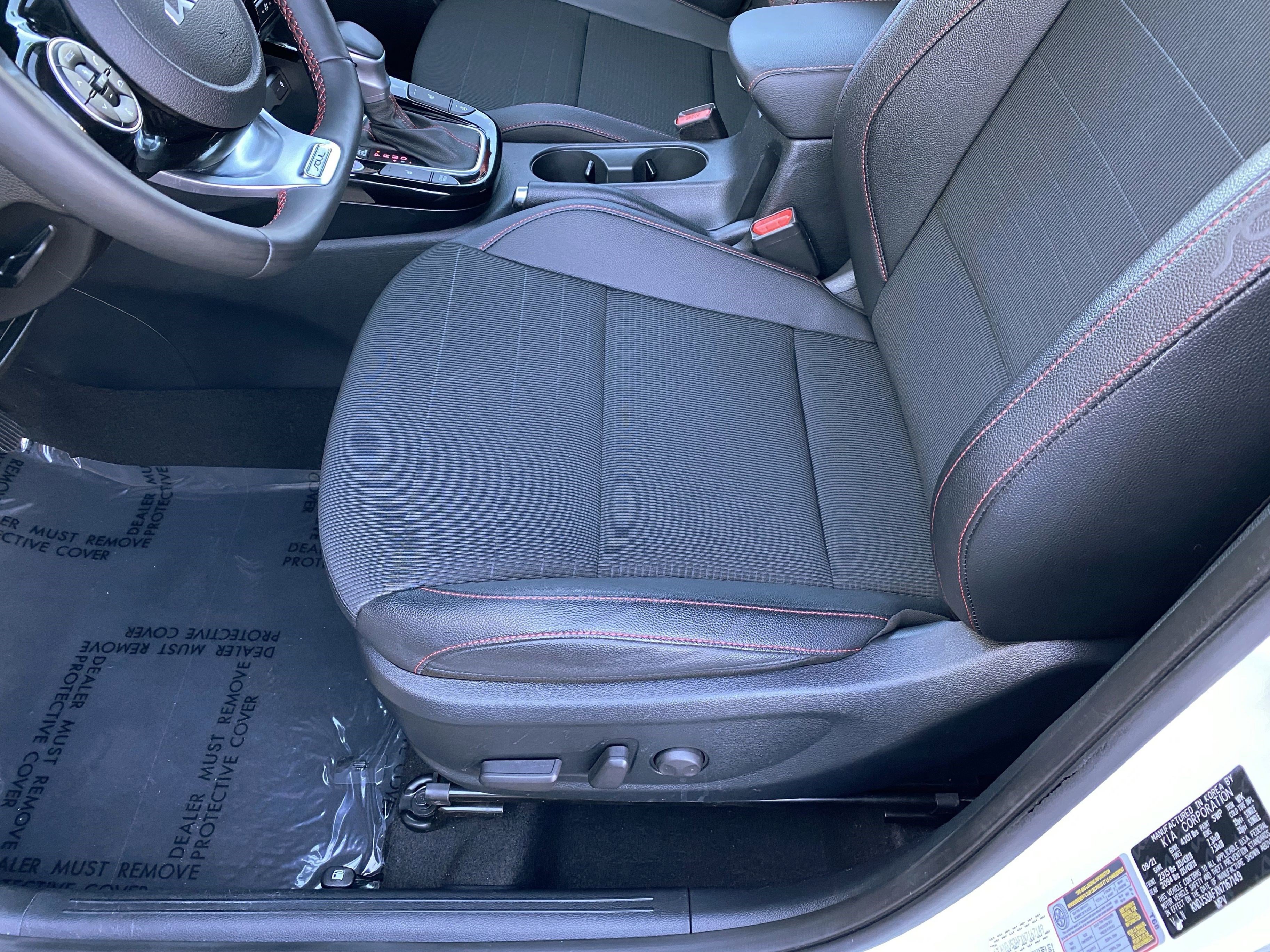 Used 2022 Kia Soul Turbo FWD image 14