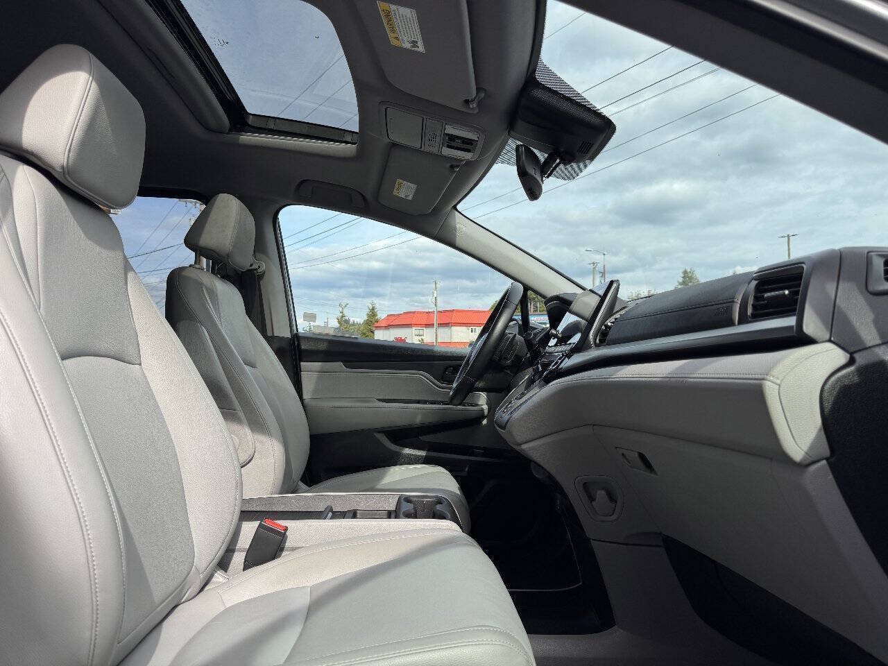 Used 2018 Honda Odyssey EX-L image 15