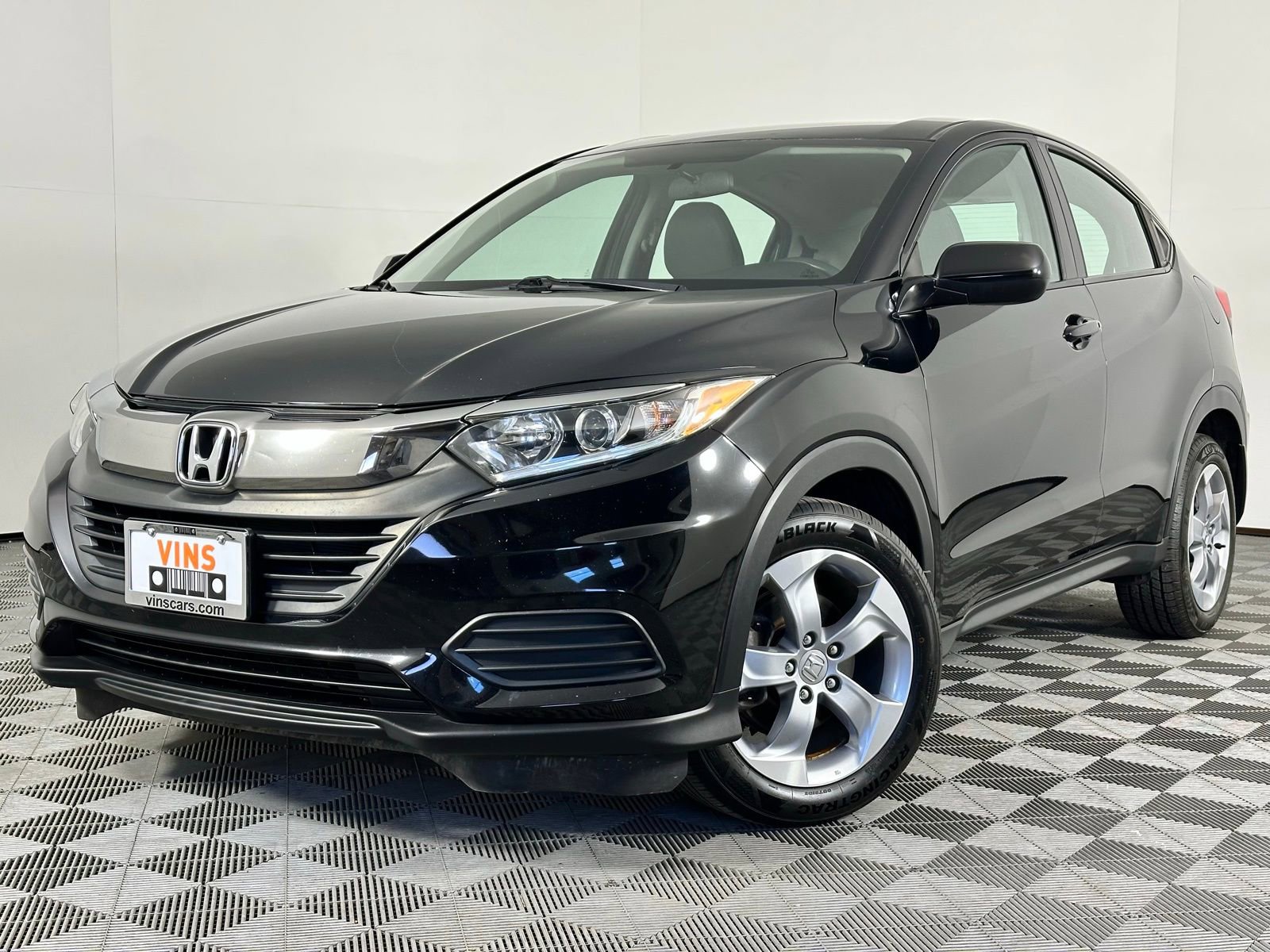 Used 2019 Honda HR-V LX image 32