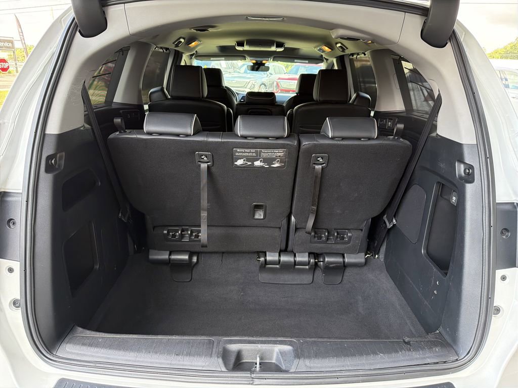 Used 2022 Honda Odyssey Elite image 13