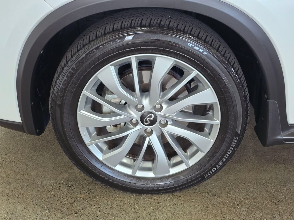 Certified 2023 INFINITI QX50 Luxe AWD/4WD image 8