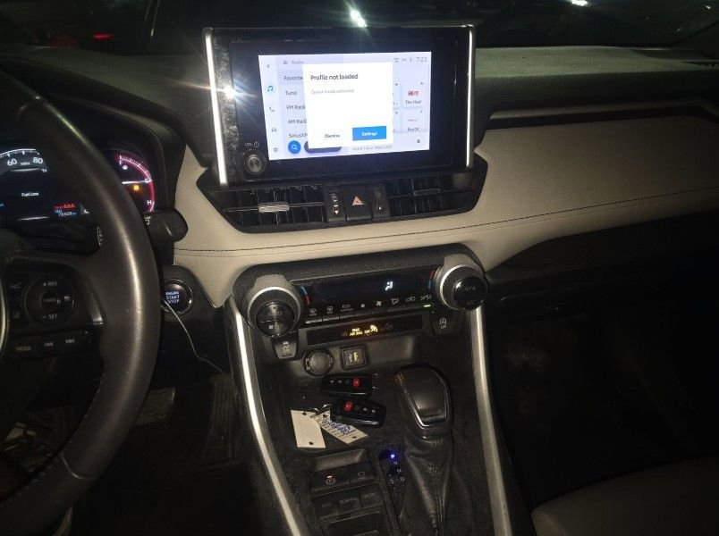 Used 2023 Toyota RAV4 XLE Premium image 26