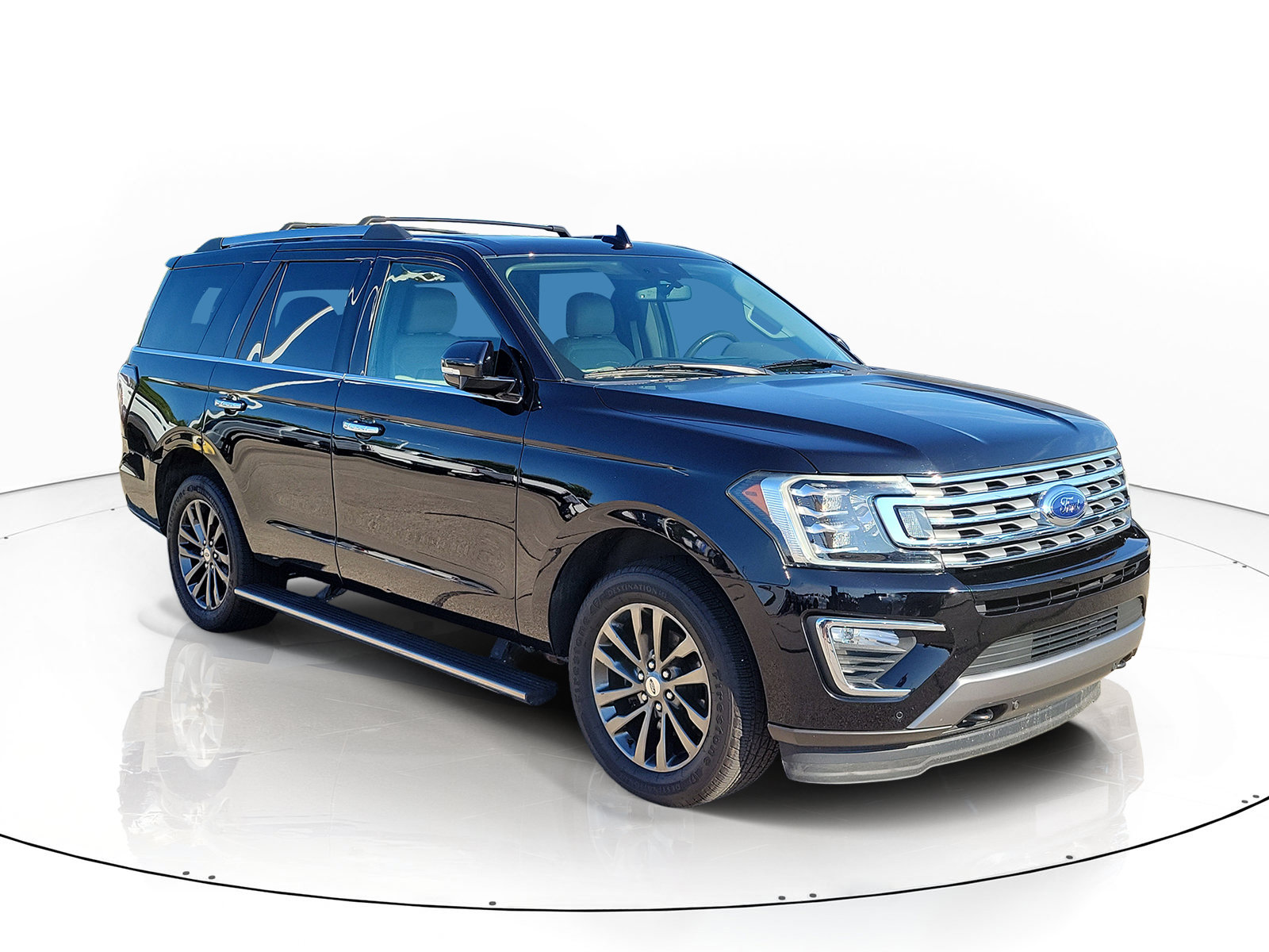 Used 2019 Ford Expedition Limited w/ Equipment Group 301A AWD/4WD image 2