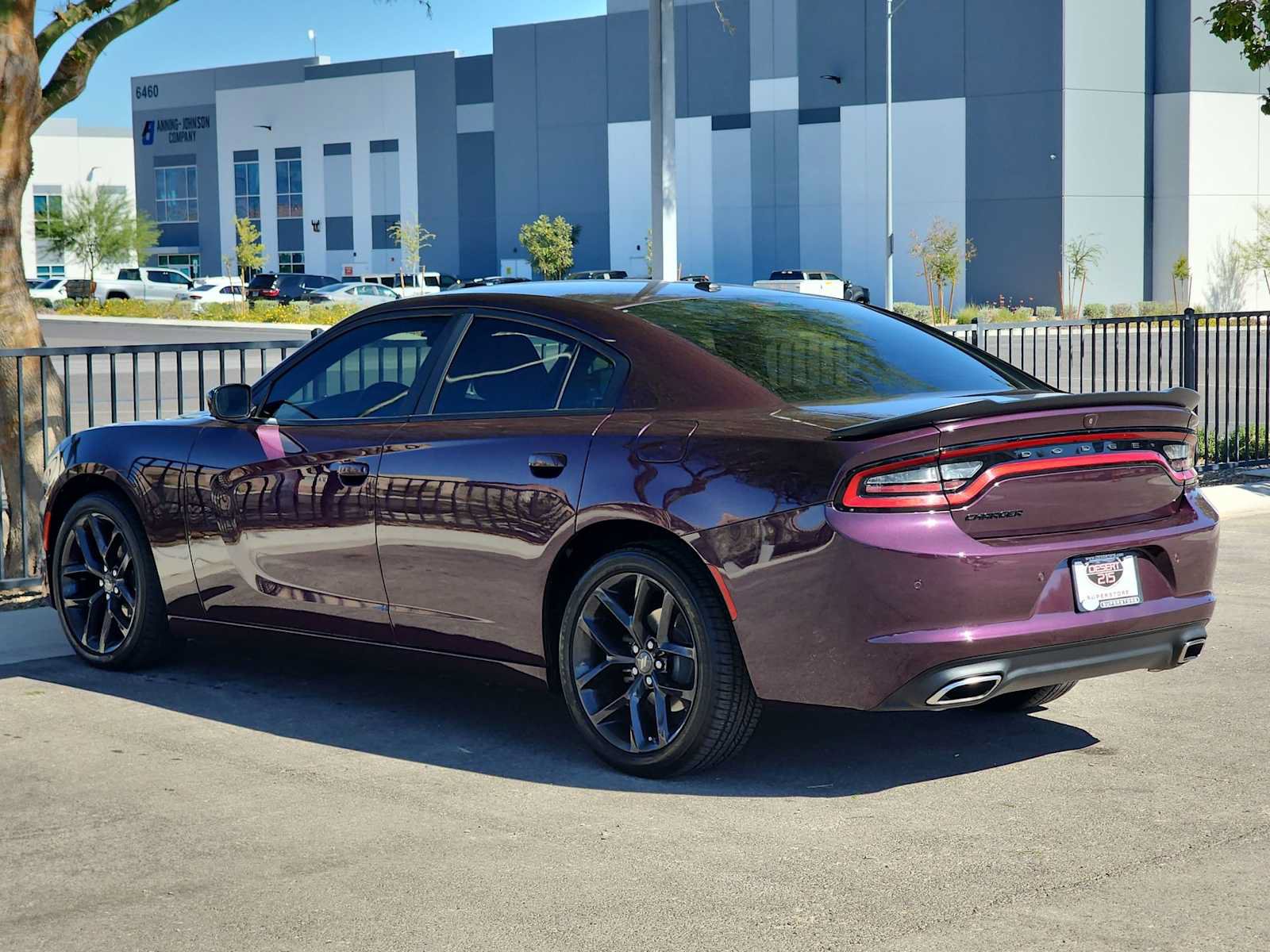 Used 2022 Dodge Charger SXT w/ Blacktop Package RWD image 6