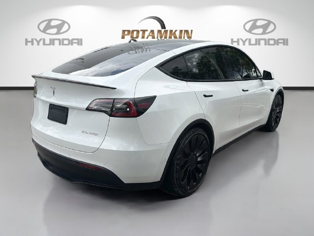 Used 2022 Tesla Model Y Performance AWD/4WD image 5