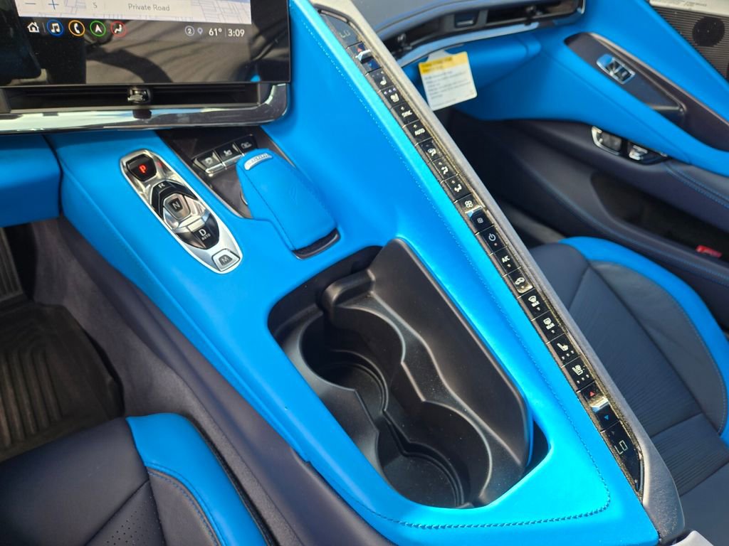 Used 2023 Chevrolet Corvette Stingray Premium Conv w/ Stealth Interior Trim Package image 23