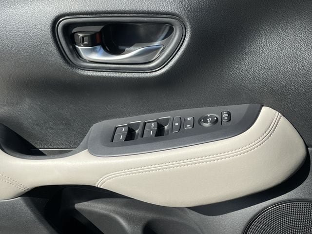 Used 2025 Honda HR-V LX image 21